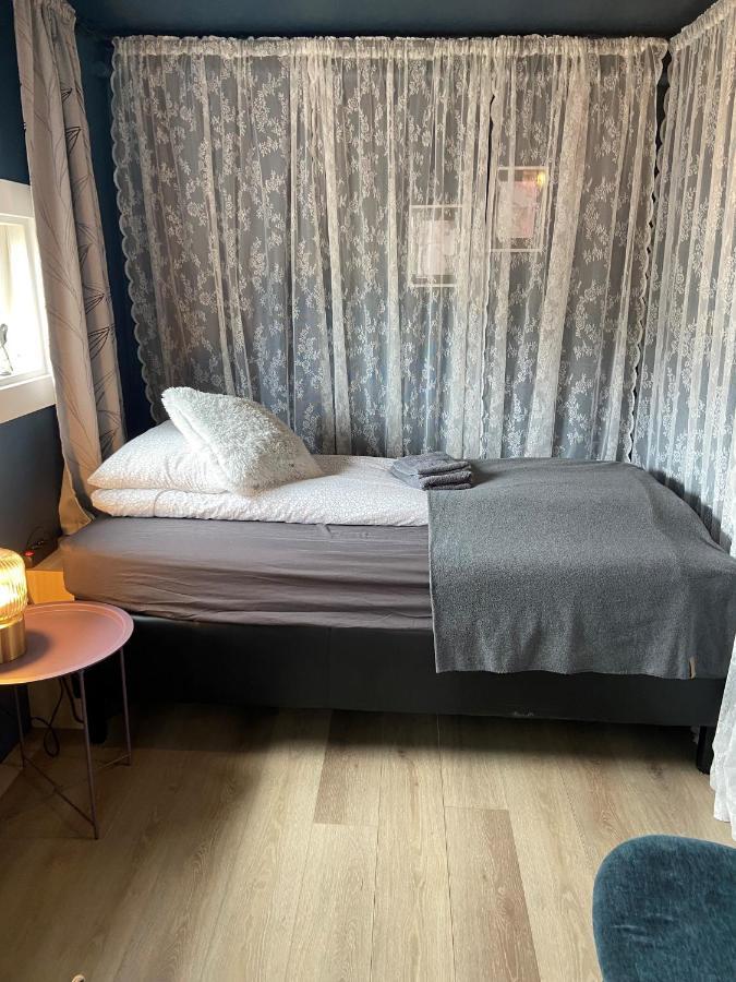 The Little Guesthouse Downtown - Keflavik Airport Zewnętrze zdjęcie